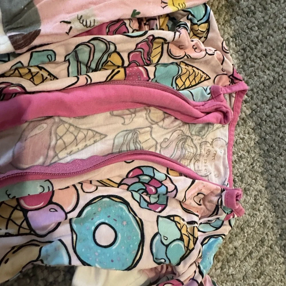 Like new — Little Sleepies Kids Pajamas - set of 4, size 0-3mos - Picture 4 of 5